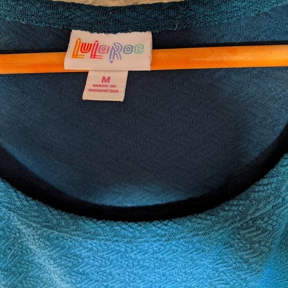 GREEN LuLaRoe Nicole (M) - Picture 4 of 6